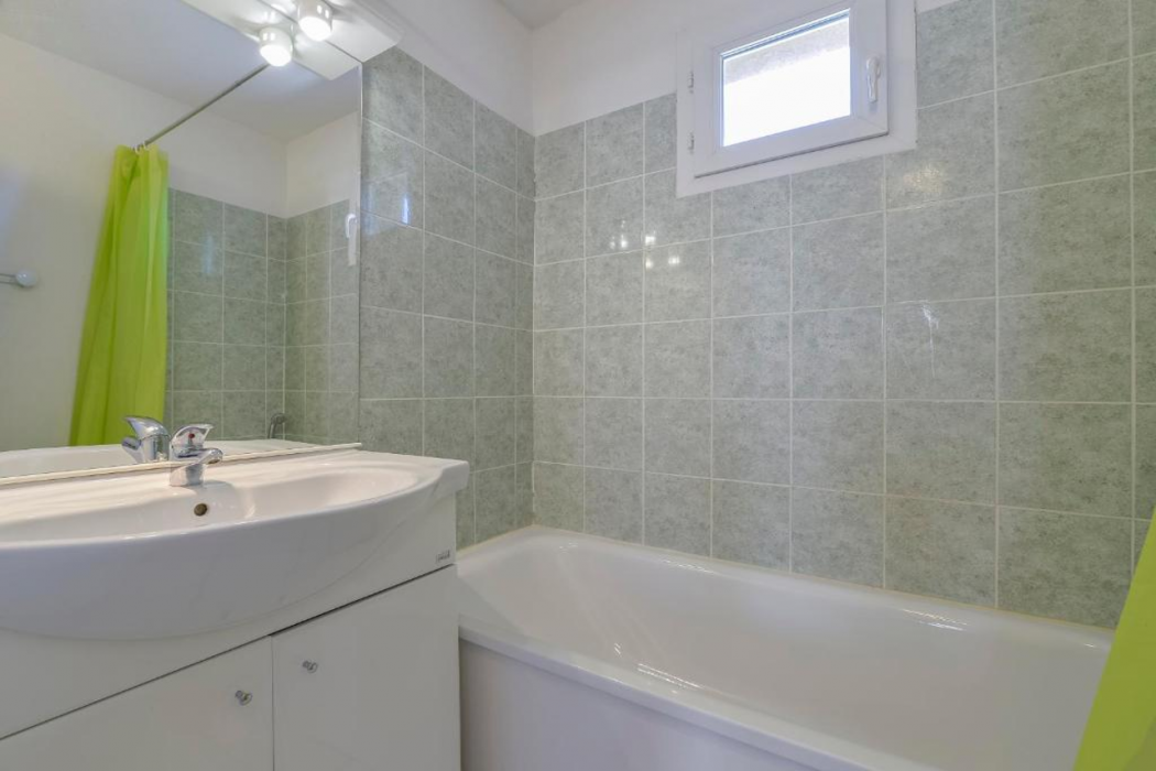 Residence Vacanceole Sun Hols Les Rives du Lac 25/68
