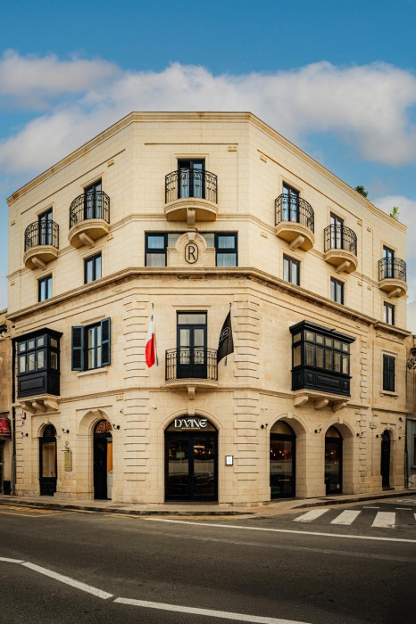 Royale Sainte Helene Boutique Hotel 1/57