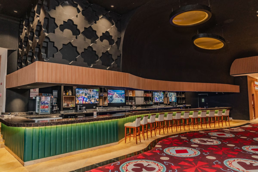 Waymore Hotel Spa & Casino 60/111