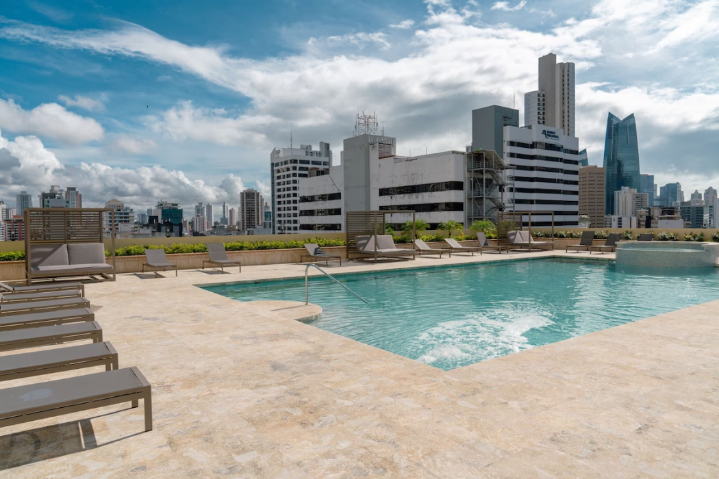 Waymore Hotel Spa & Casino 80/111