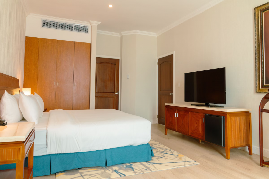 Waymore Hotel Spa & Casino 46/111
