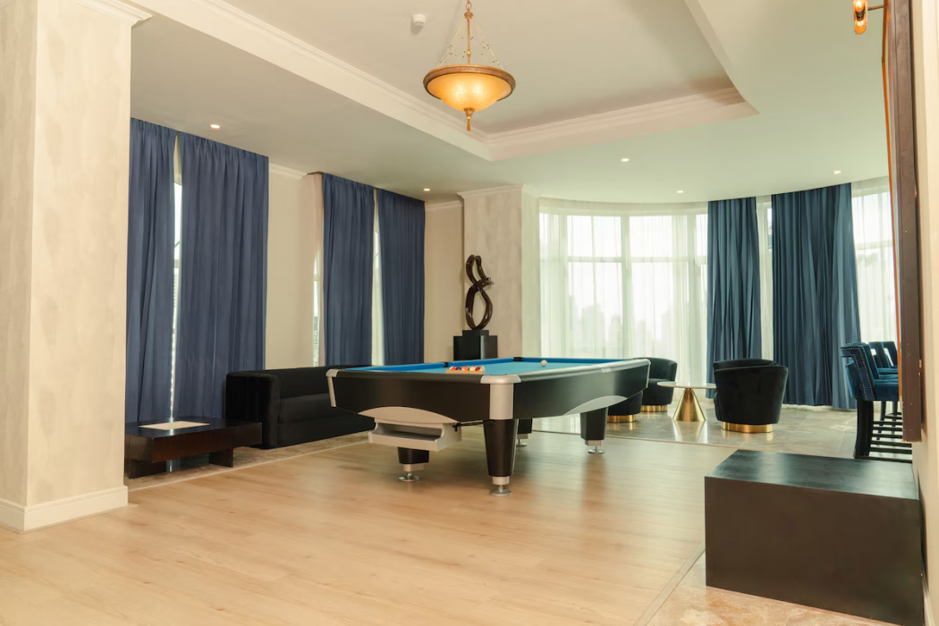 Waymore Hotel Spa & Casino 65/111