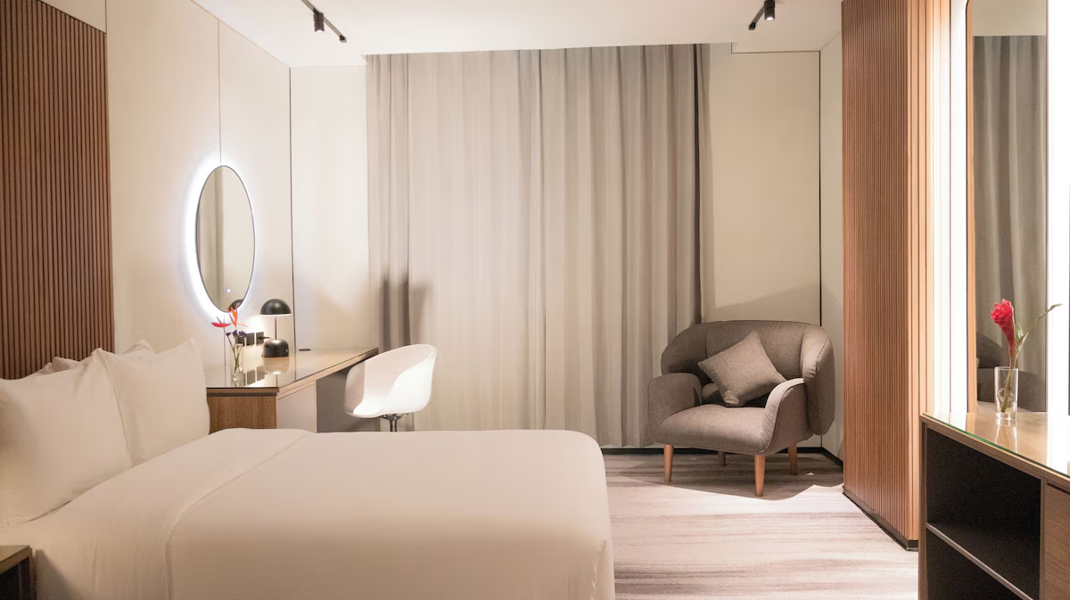 Waymore Hotel Spa & Casino 35/111