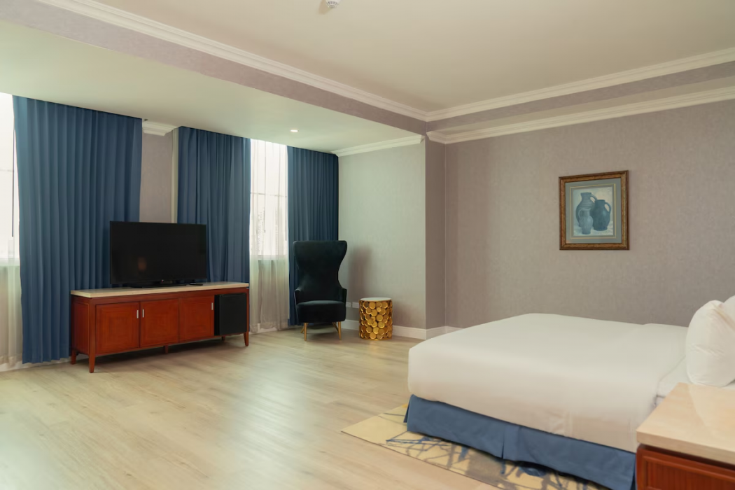 Waymore Hotel Spa & Casino 47/111