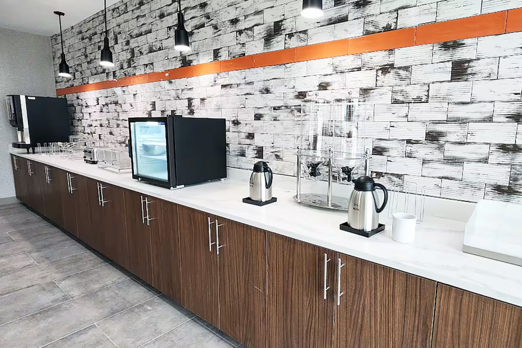 La Quinta Inn & Suites by Wyndham Austin South 29/53