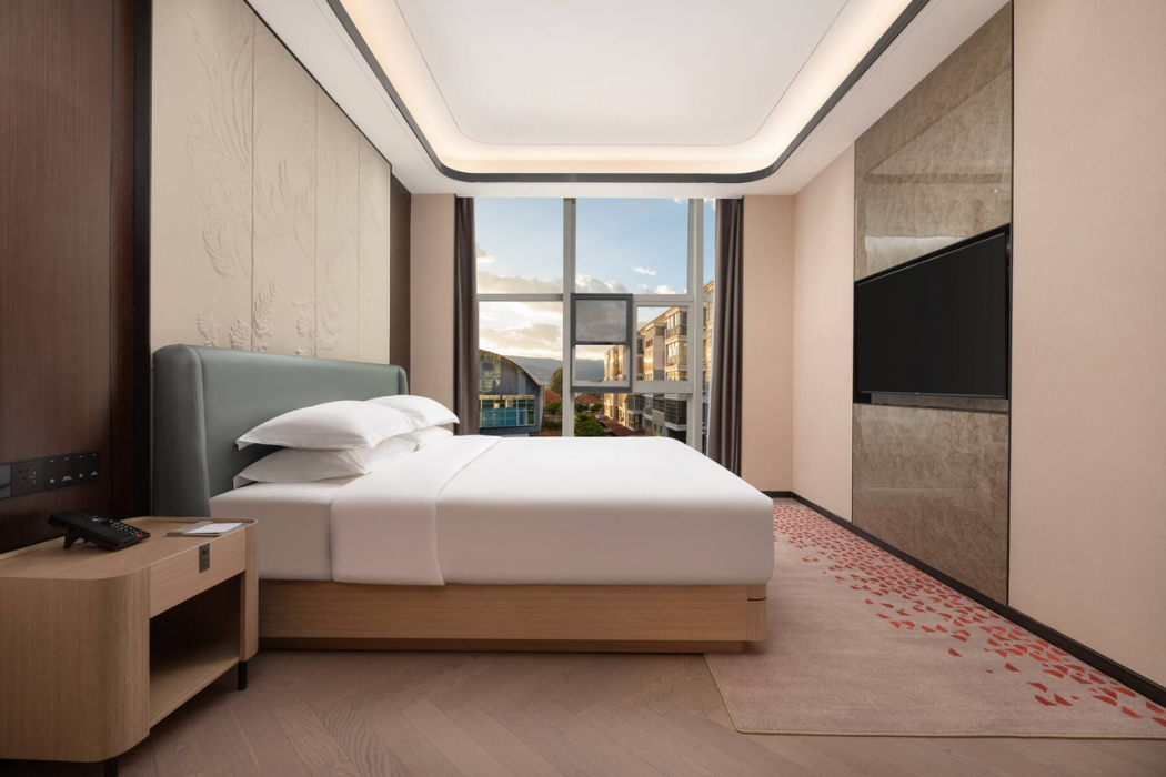 Ramada by Wyndham Honghe Kaiyuan 13/52