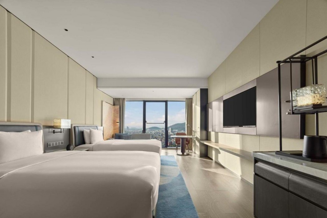 Hilton Yuyao 7/27