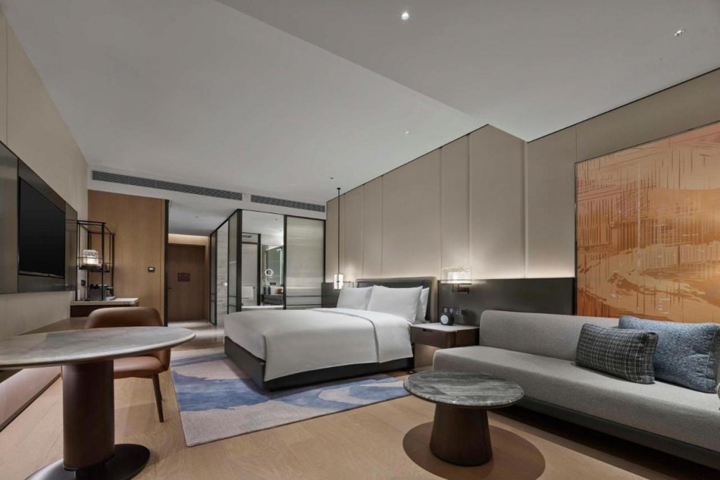Hilton Yuyao 11/27
