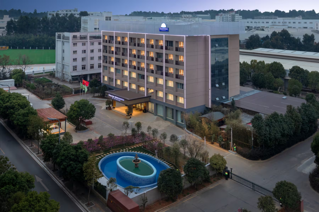 Days Inn by Wyndham Kunming Airport Economic Zone 2/24