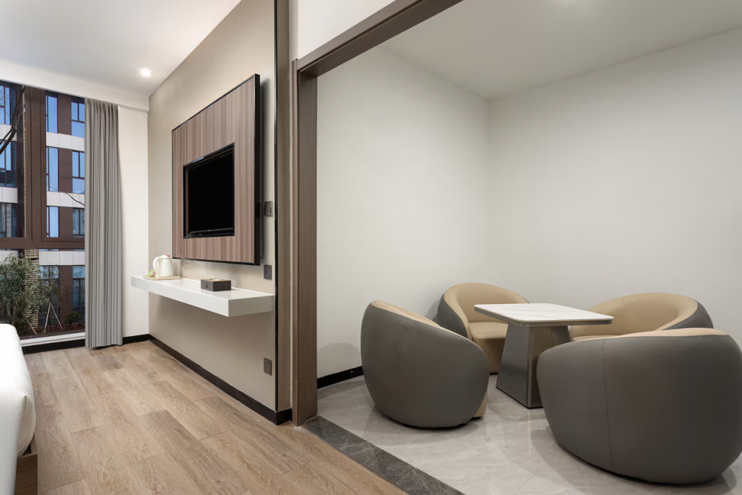 Days Inn by Wyndham Yangzhou Guangling 13/26