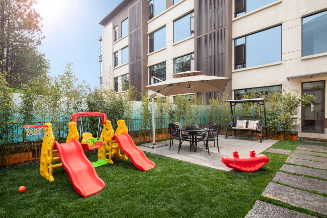 Hawthorn by Wyndham Honghe Mile Hot Spring 24/34