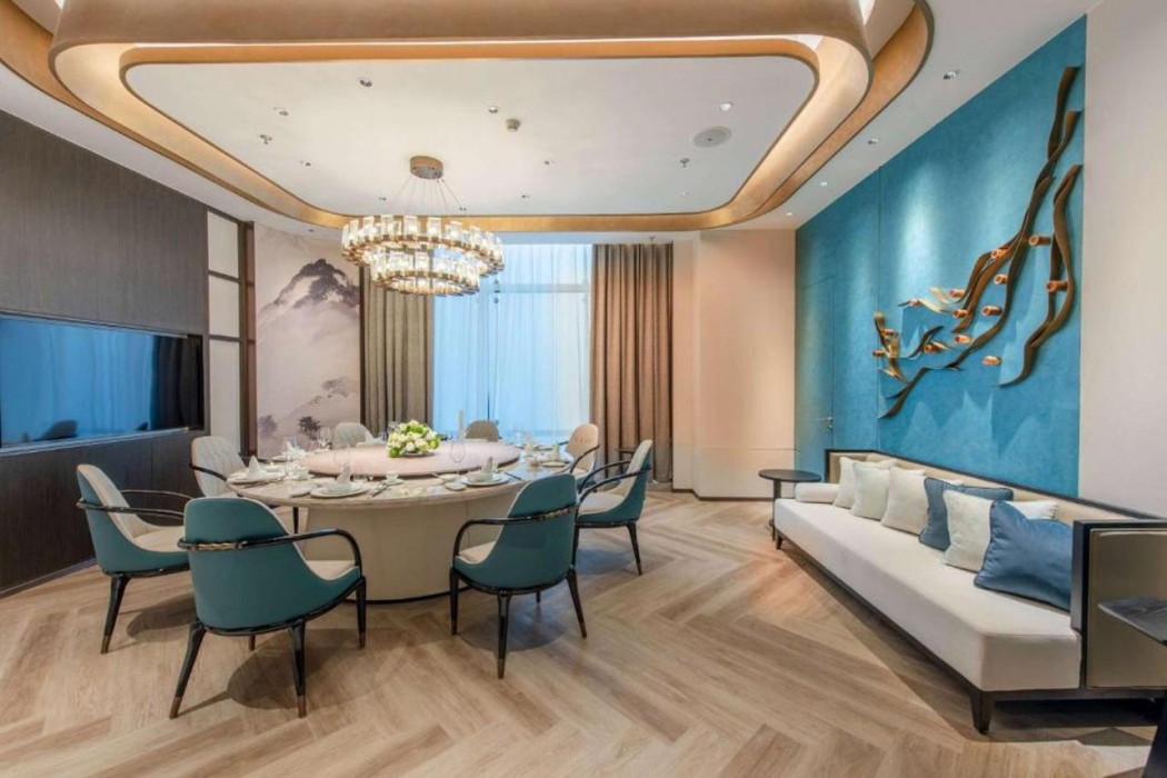 HOJO China Communications Construction Plaza Chongqing 33/65