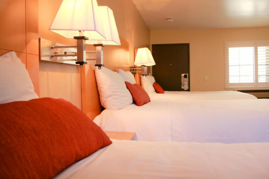 Travelodge by Wyndham Vallejo 11/34