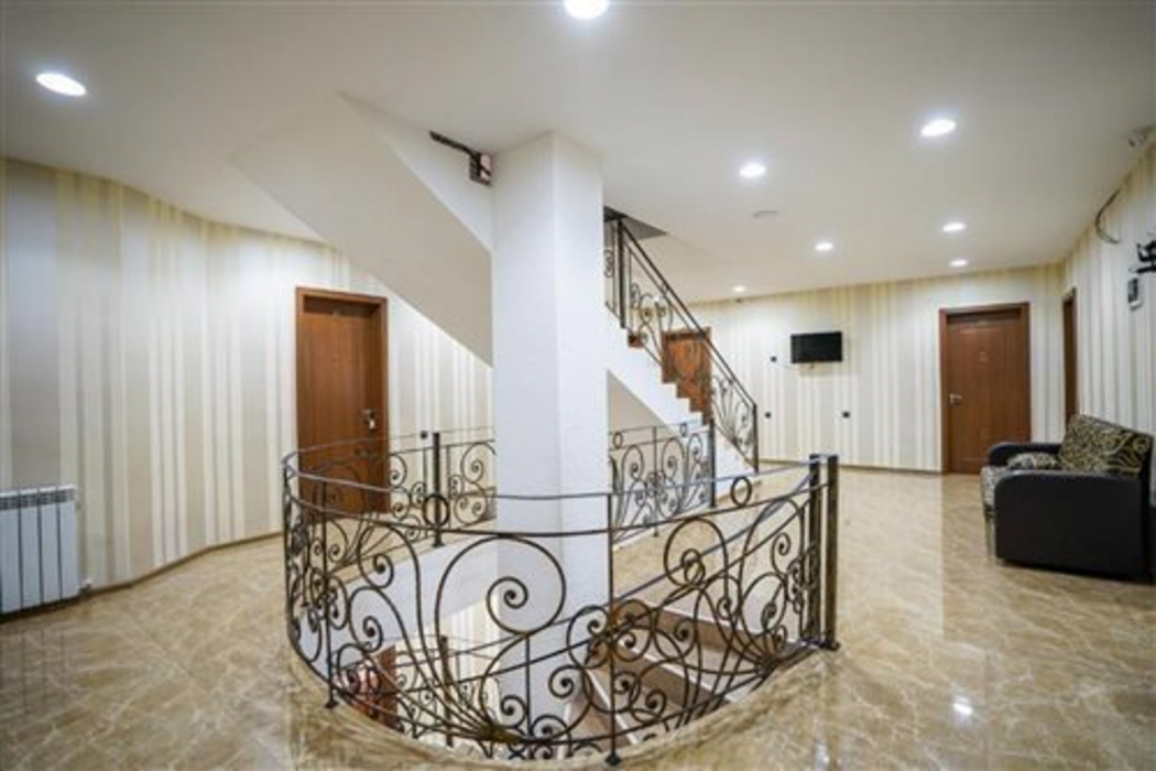 Natali Hotel 30/65