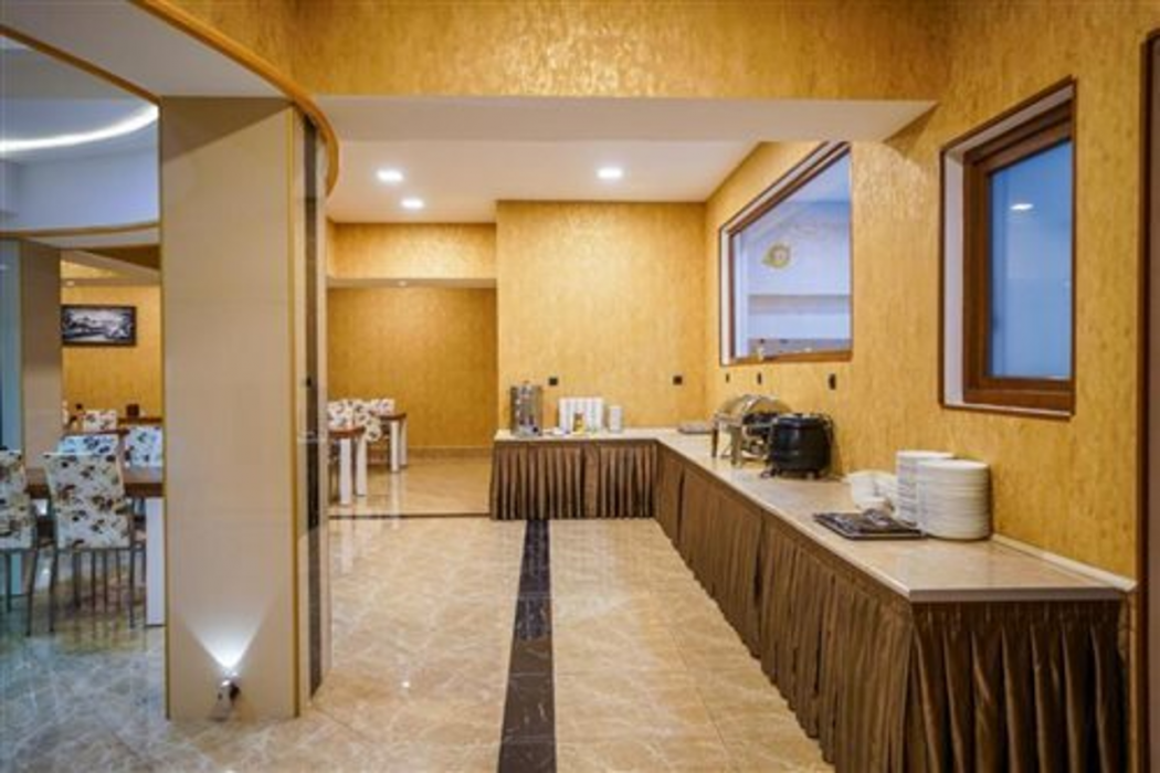 Natali Hotel 34/65