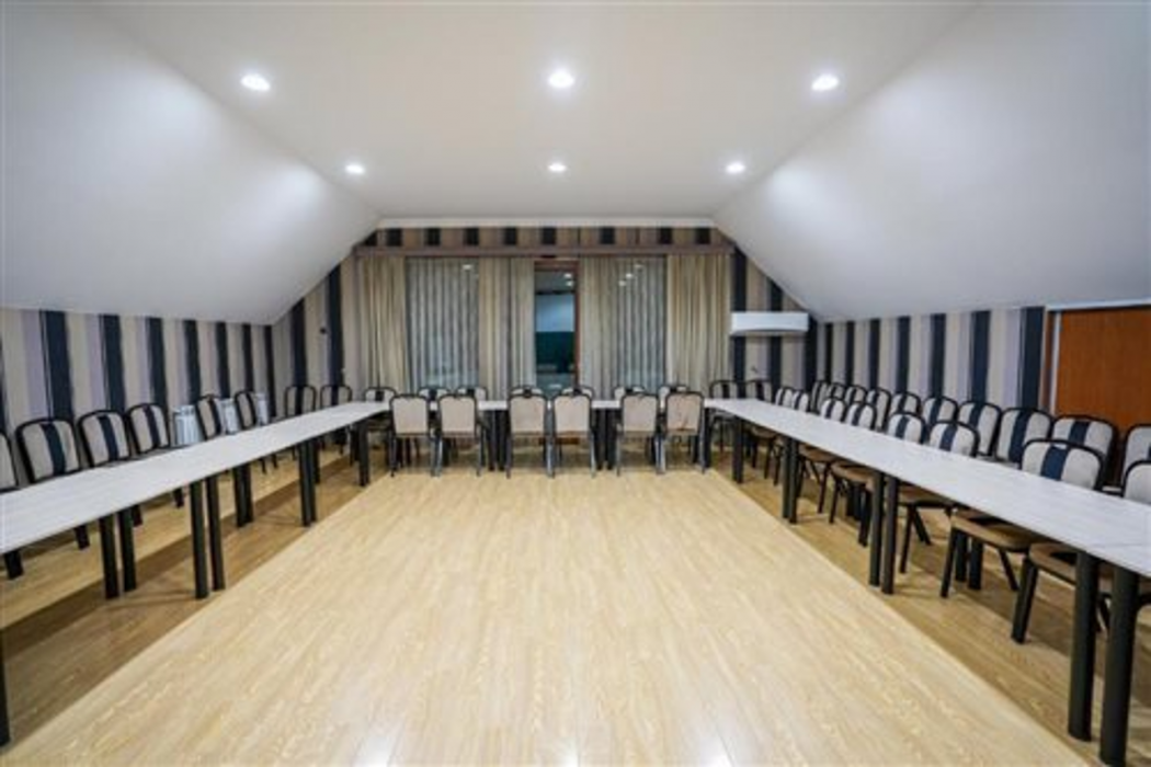 Natali Hotel 33/65