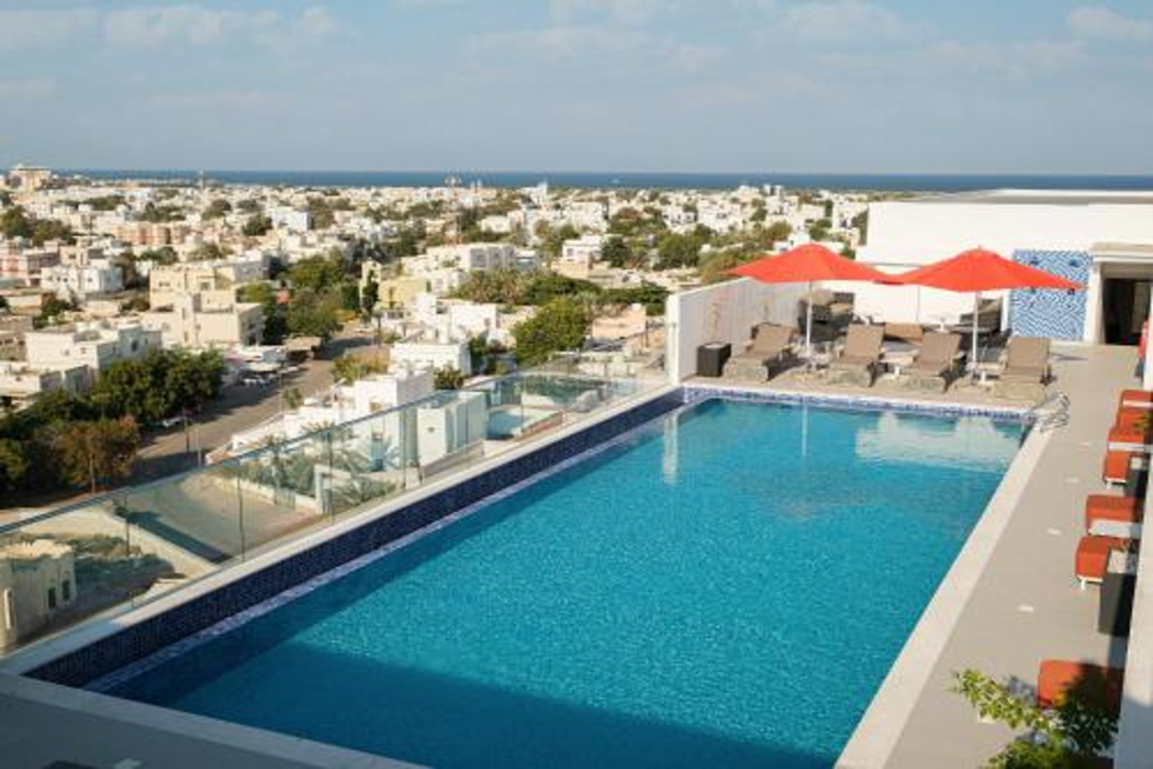 Studio M Muscat 17/43