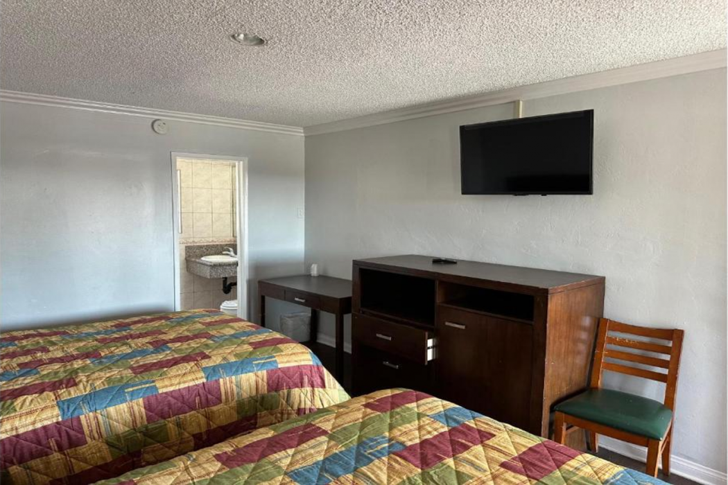 Heritage Inn 7/28