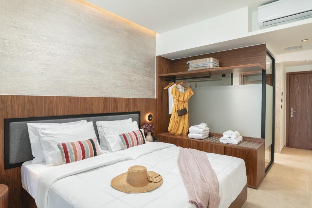 Elia Sea Suites 21/72