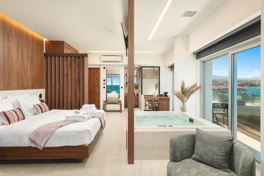 Elia Sea Suites 13/72