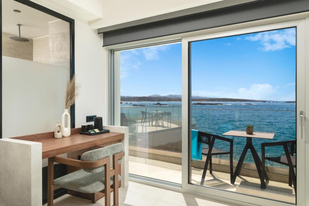 Elia Sea Suites 14/72