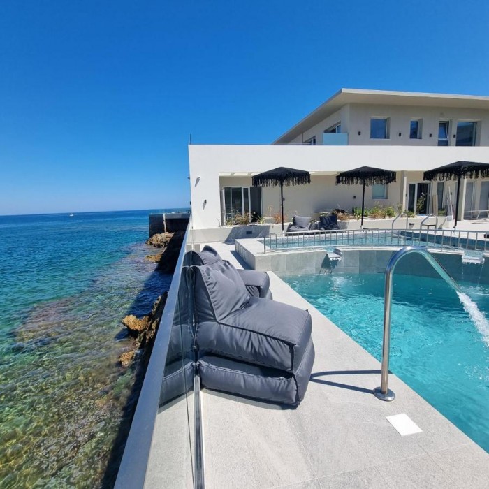 Elia Sea Suites 6/72