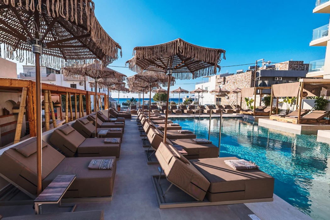 Cabana Blu Lifestyle Boutique Hotel & Suites 32/65