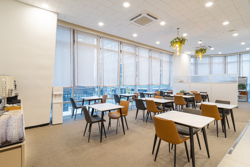 Kwangsu Hotel 42/52