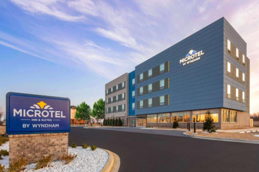 Microtel Inn & Suites by Wyndham Olive Branch 4/37