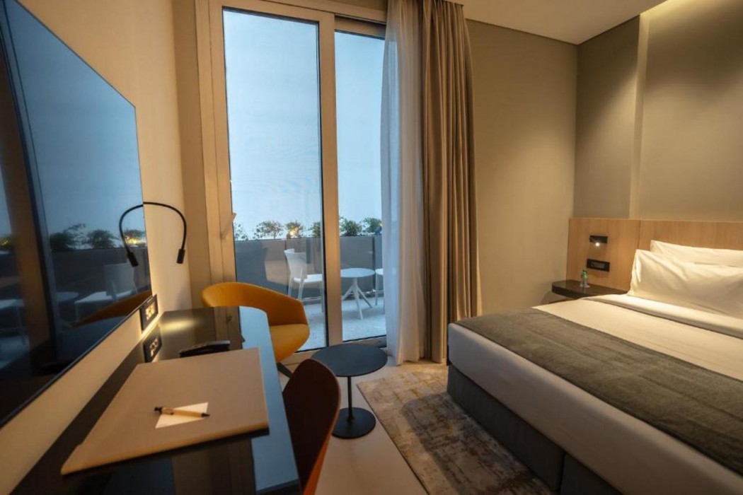 Sama Hotels 11/67