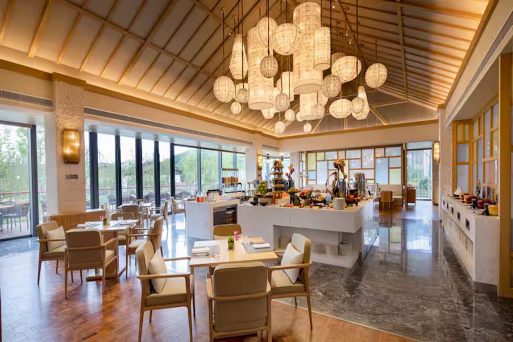 Hilton Suzhou New District 7/24