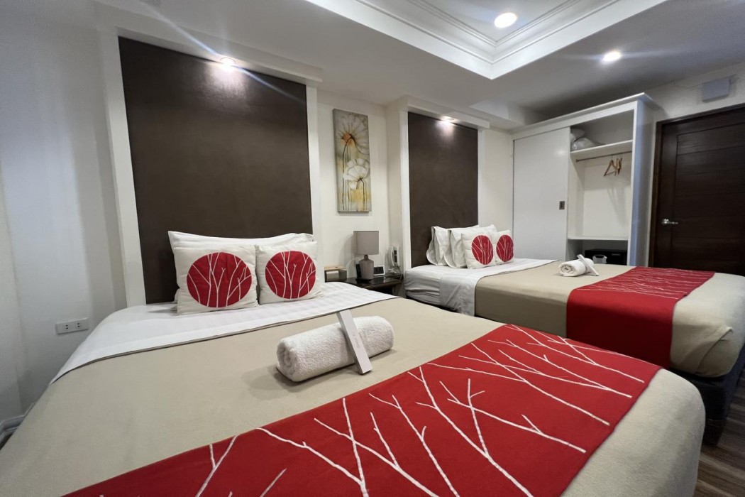 Khotel near T3 Airport 18/48