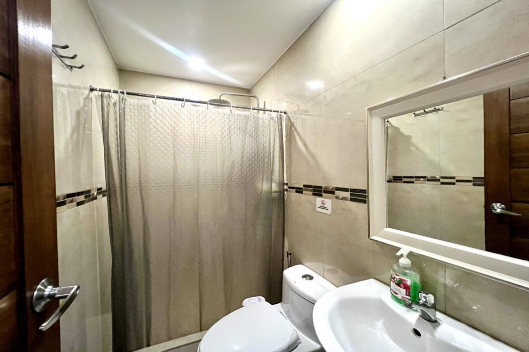 Khotel near T3 Airport 20/48