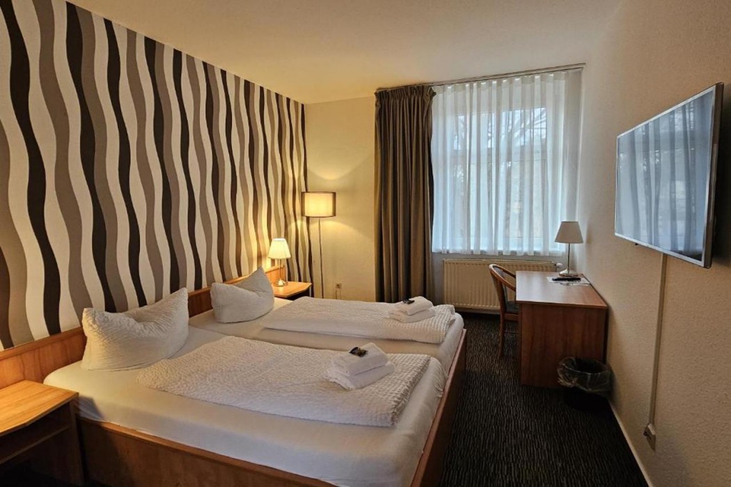 Parkhotel Senftenberg 9/60