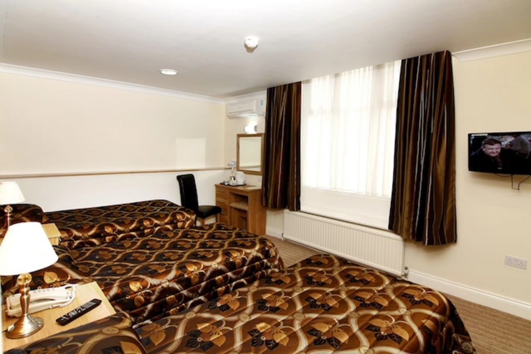 Russel Court Hotel Bournemouth Central 31/45