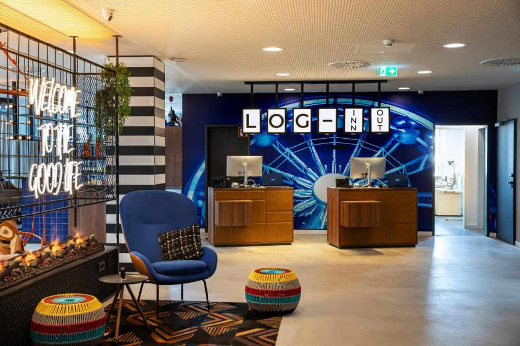 Lobby at LOGINN Hotel Offenbach, OFFENBACH