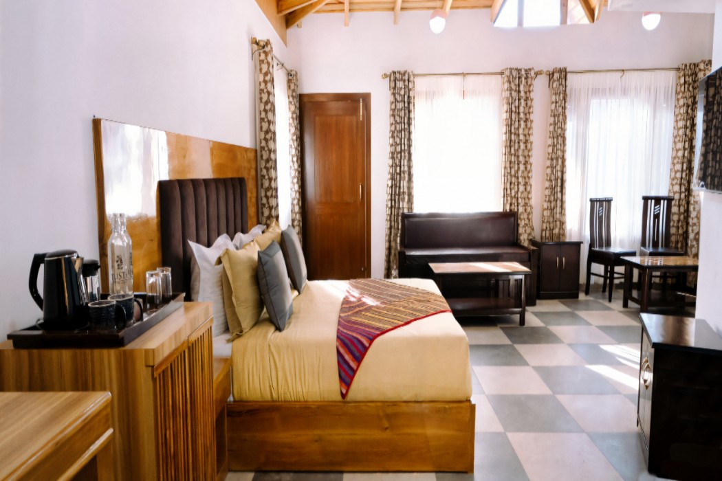 juSTa Lake View Residences, Nainital 12/35
