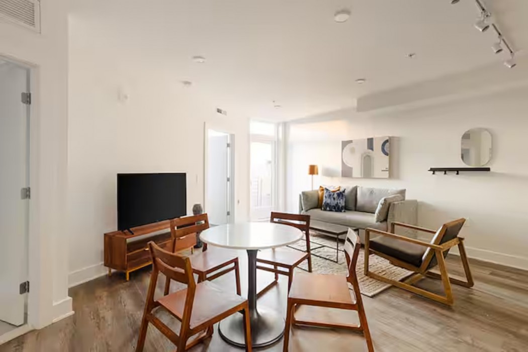 Reside Navy Yard, a Wyndham Residence 38/72