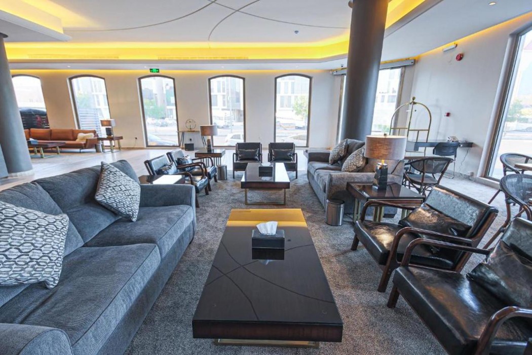 Land Walk Al Taawoun Hotel 33/62