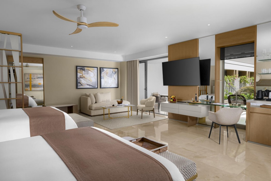 Grand Velas Boutique Hotel 46/104