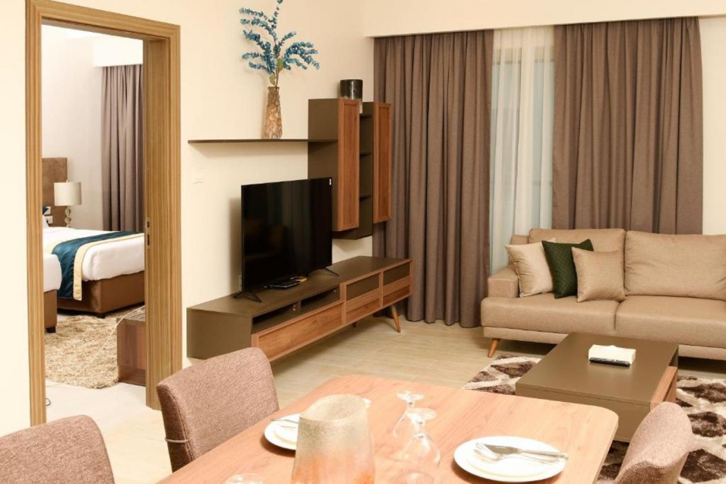 BW Suites & Spa 12/60