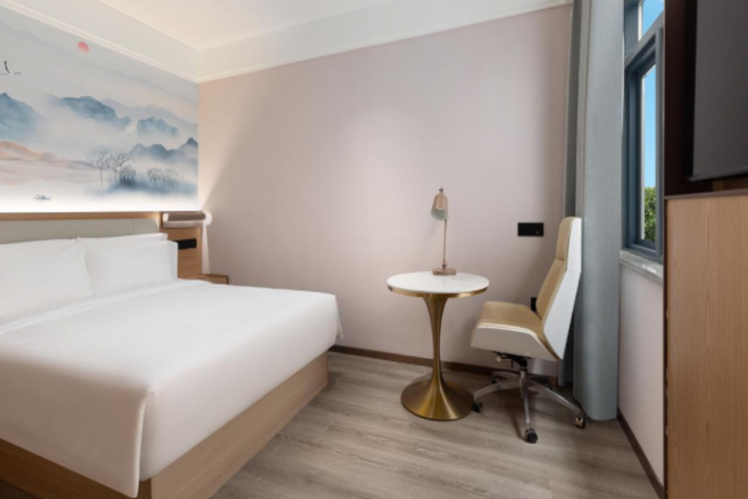 Ramada Encore by Wyndham Wuhan Station 7/30