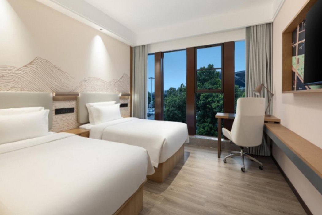 Ramada Encore by Wyndham Wuhan Station 9/30