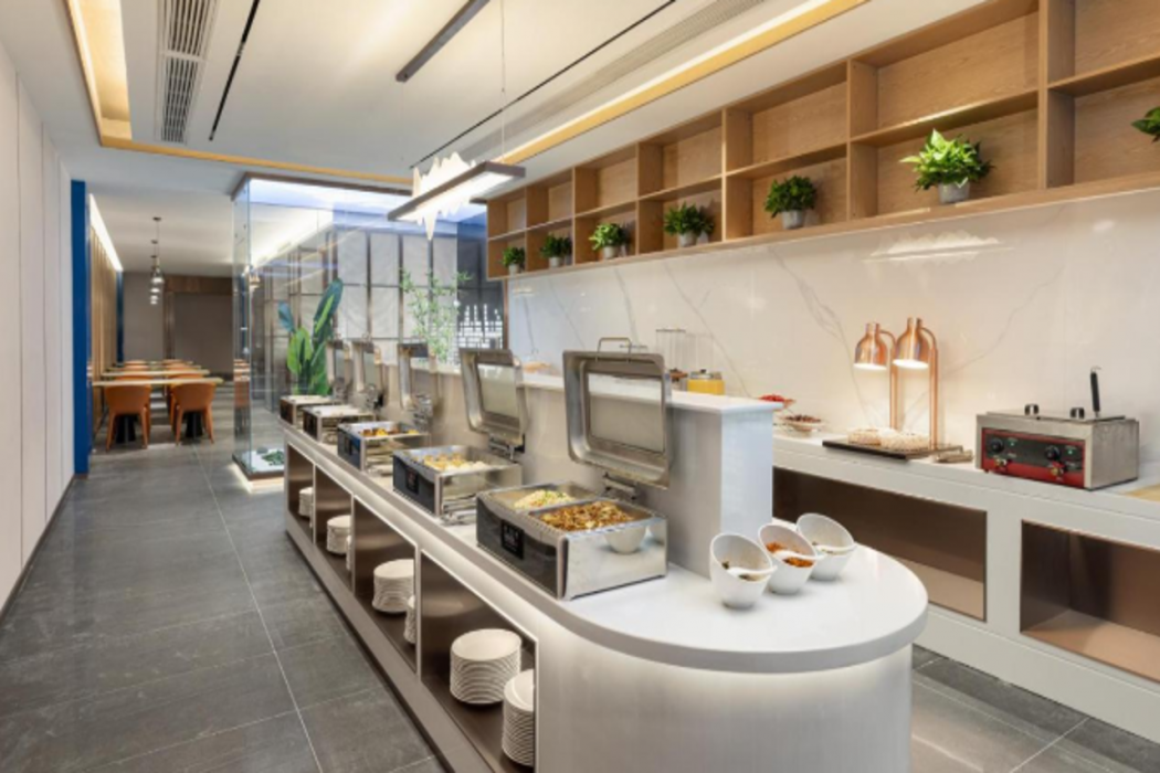 Ramada Encore by Wyndham Wuhan Station 23/30