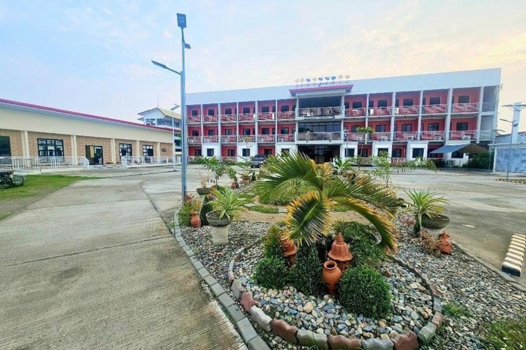 EC Hotel near Laoag Airport by ZUZU in LAOAG