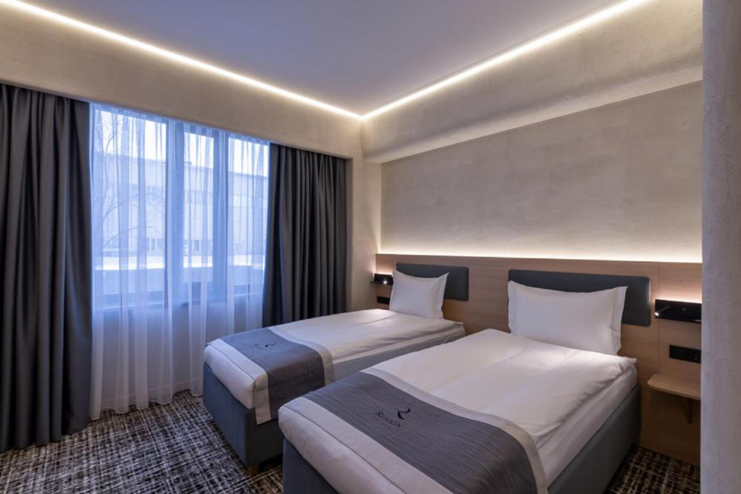 Renion Almaty Hotel 10/23