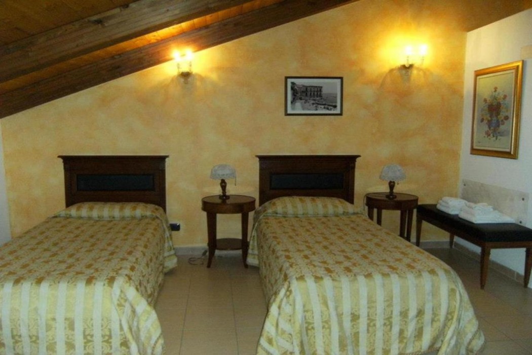 Hotel U Bais 11/36
