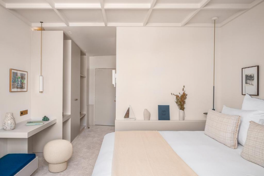 Bleu Hotel & Spa by Germain Collection 12/70