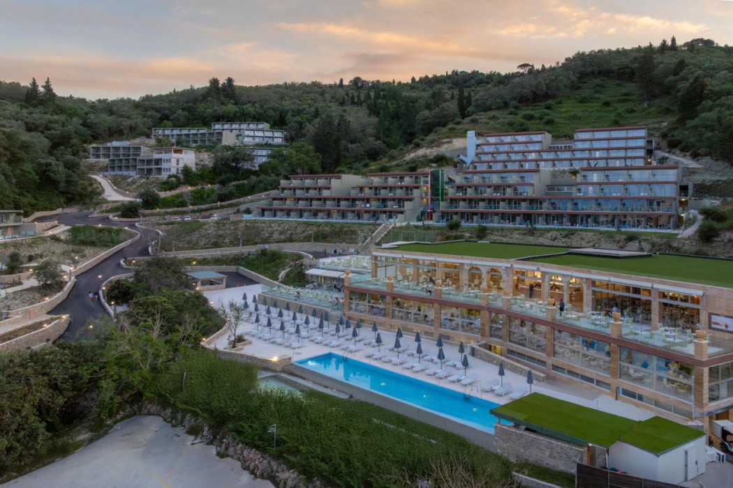 Mythos Panorama Hotel - Adults only in Pikoulatika