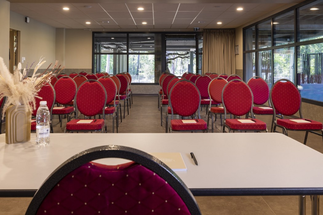 Domaine du Ferret Restaurant & Spa by Germain Collection 38/83